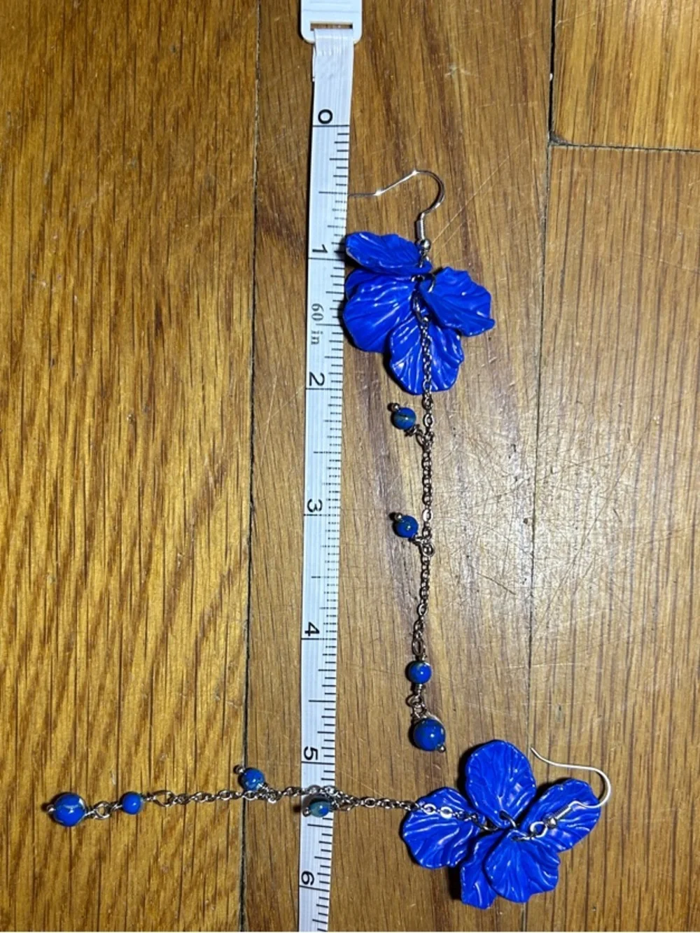 3/$25 Blue Floral Dangle Earrings - Picture 4 of 5